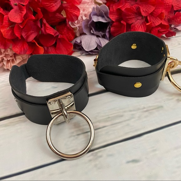 Punk Gothic Black Vegan Leather Metal Ring Bracelet - Picture 7 of 16